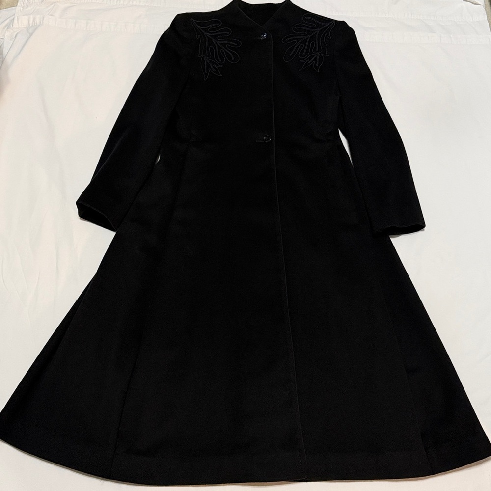 Saks Fifth Avenue Black Midi Flare Wool Coat with Embroidery size 8 - Picture 3 of 15